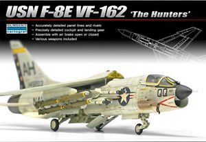 F-8E VF-162 The Hunters  (Vista 2)