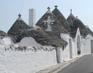 Trulli Pugliesi-Alberobello - Italia   (Vista 2)