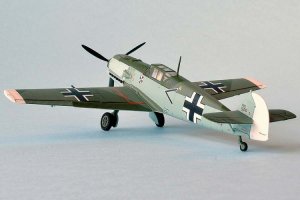 Messerschmitt BF109E  (Vista 3)