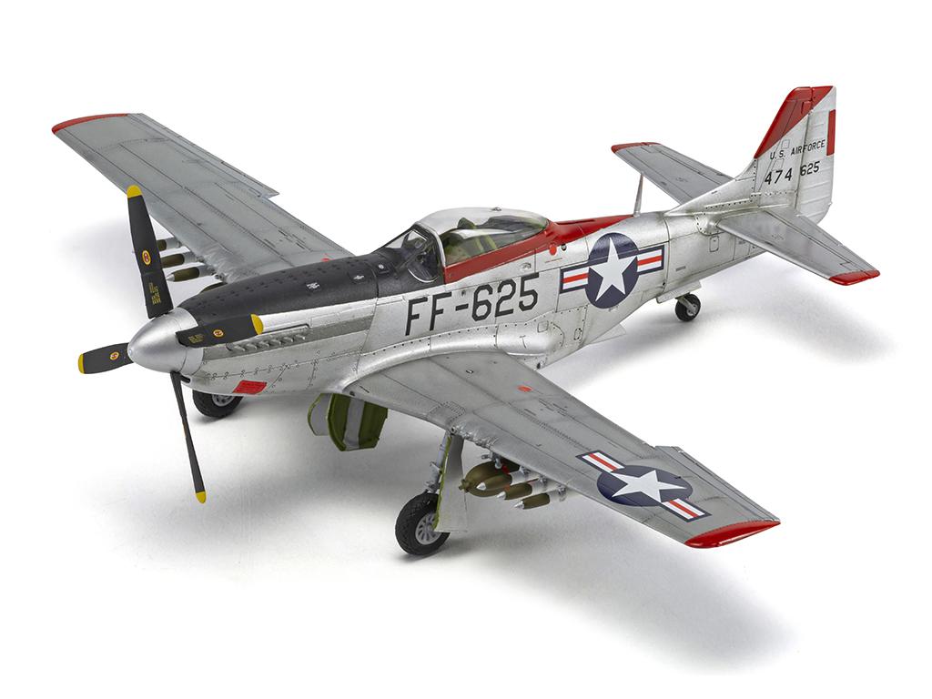 North American F51D Mustang (Vista 5)