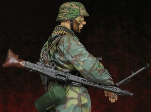 MG Gunner 12 SS Panzer Division   (Vista 4)