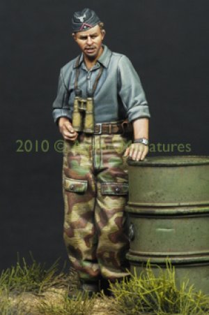 German Panzer Crew in Summer  (Vista 1)