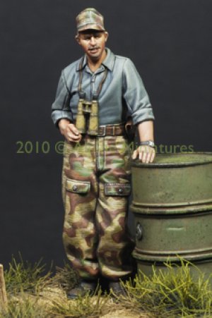 German Panzer Crew in Summer  (Vista 2)