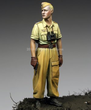 Officer 1st FJ Div in Italy  (Vista 2)