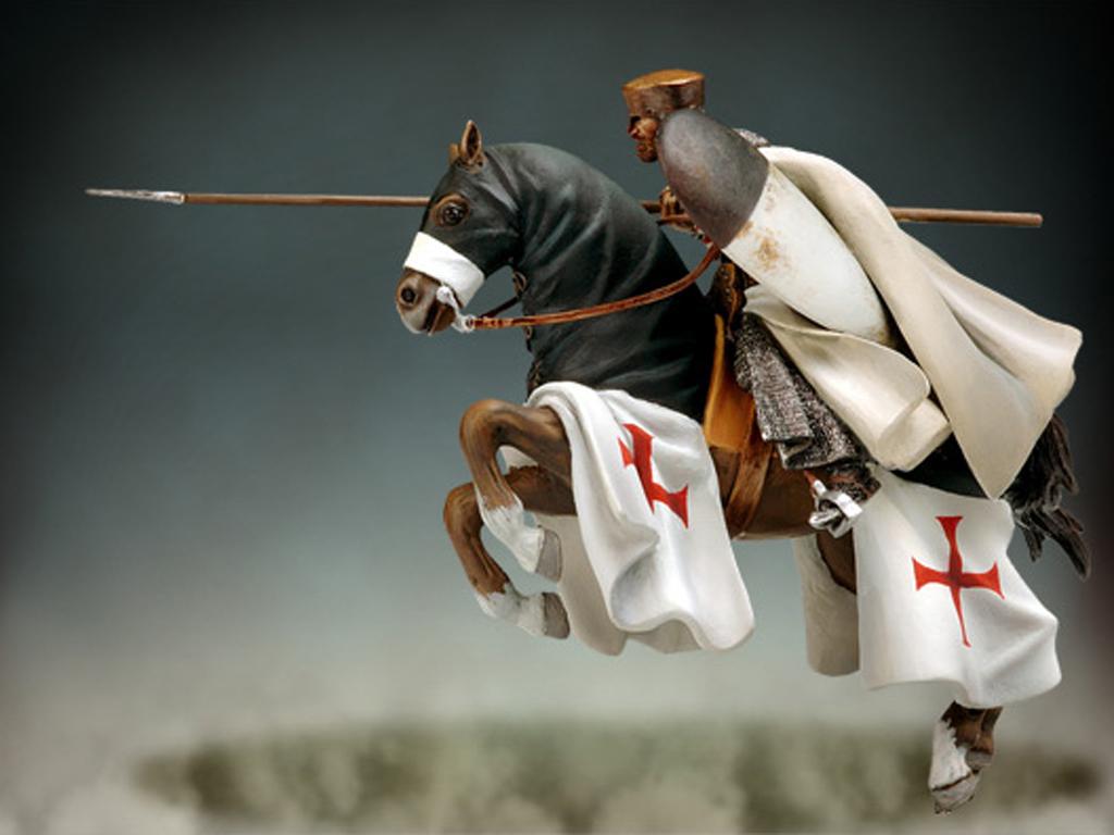 Maestro Templario a caballo, siglo XII (Vista 1)