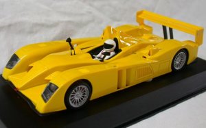 Audi R10 Sport Amarillo  (Vista 1)