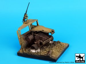 Destroyed Humvee base  (Vista 3)