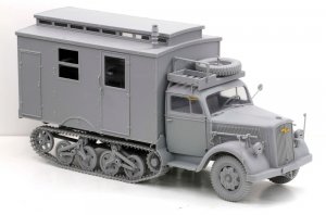 Sd.Kfz.3 Maultier Ambulance  (Vista 3)