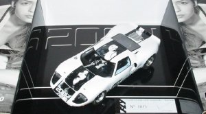 Ford GT40 Edicion Especial Catalogo 2004  (Vista 2)