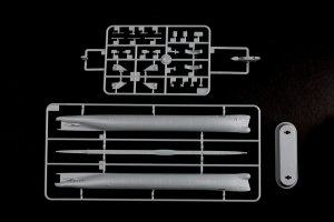 PLAN Type 033 Submarine & SH-5 sea plane  (Vista 2)