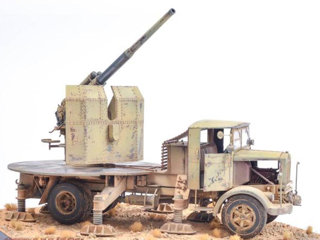 Autocannone 3Ro italiano con un cañón antiaéreo de 90/53 90mm (Vista 3)