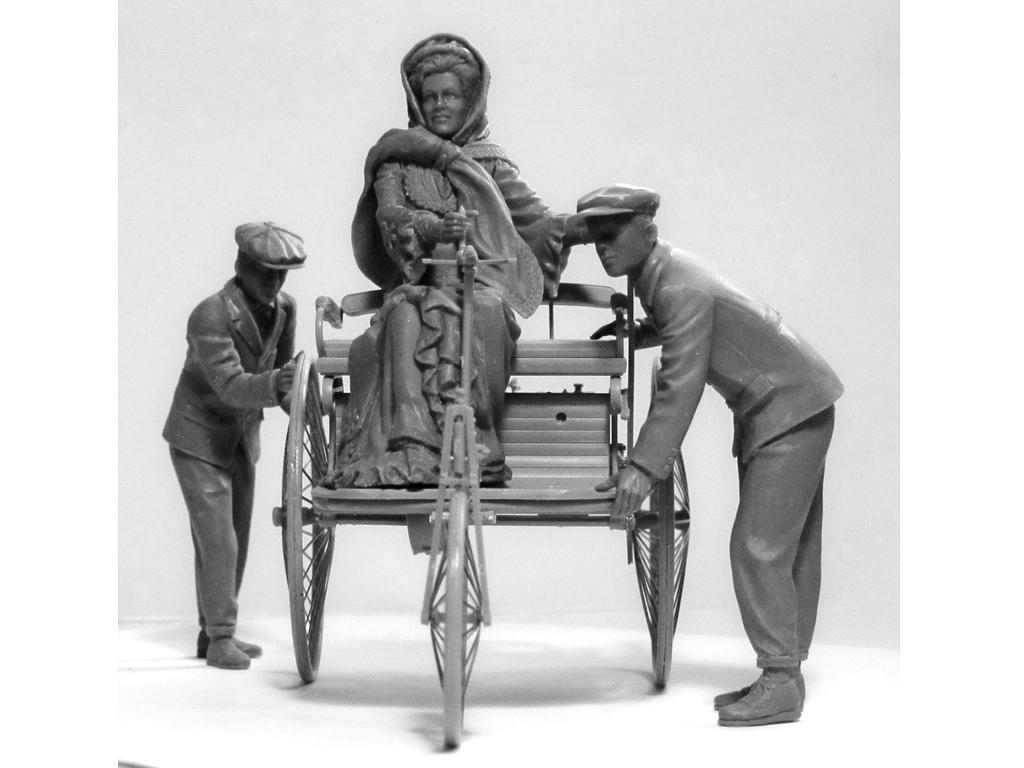 Benz Patent-Motorwagen 1886 with Mrs. Benz & Sons  (Vista 6)