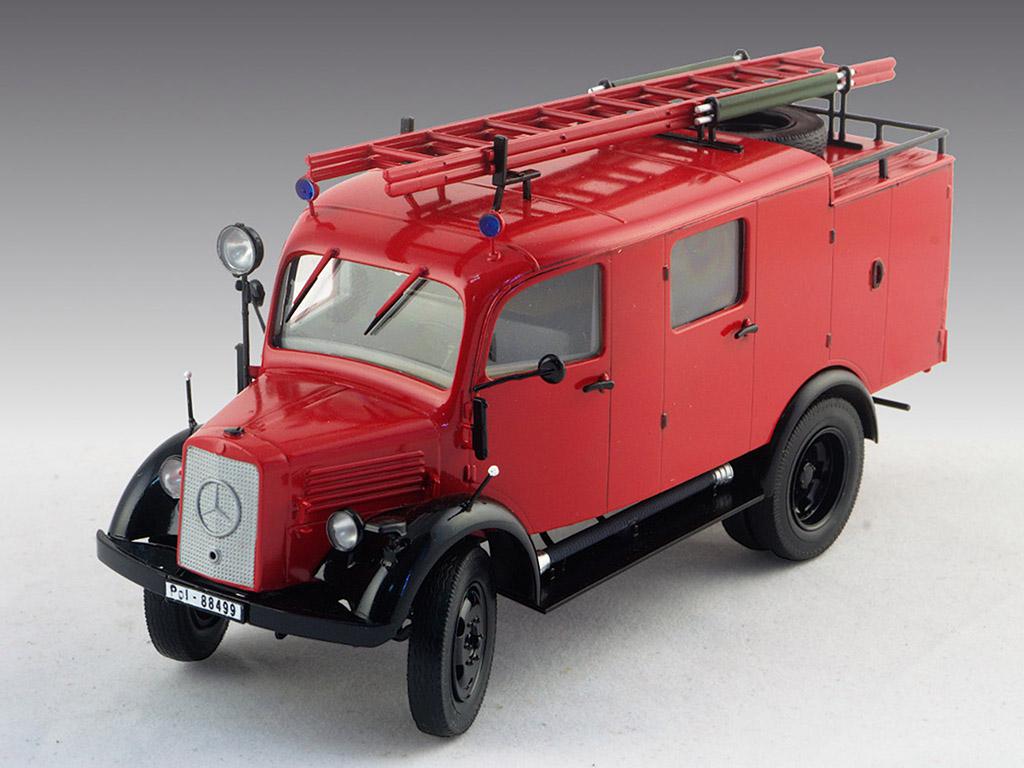 L1500S LF 8, German Light Fire Truck (Vista 3)