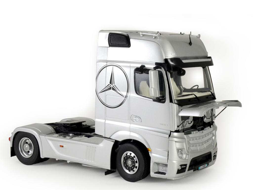 Mercedes Benz Actros MP4 Gigaspace (Vista 4)