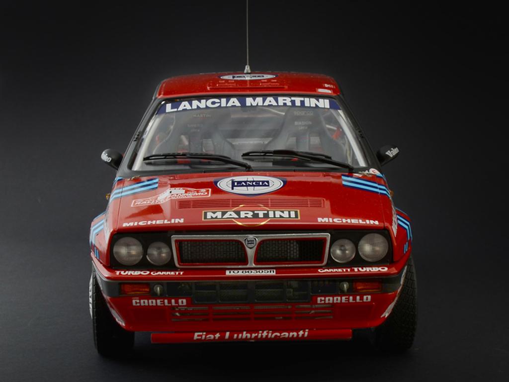 Lancia DELTA 16VHF integ Sanremo'89 (Vista 4)