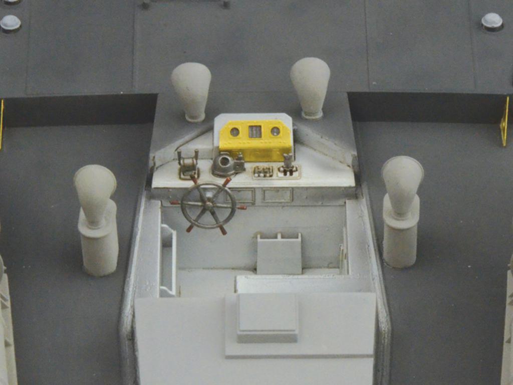 MBT Vosper 73’6” (Vista 13)