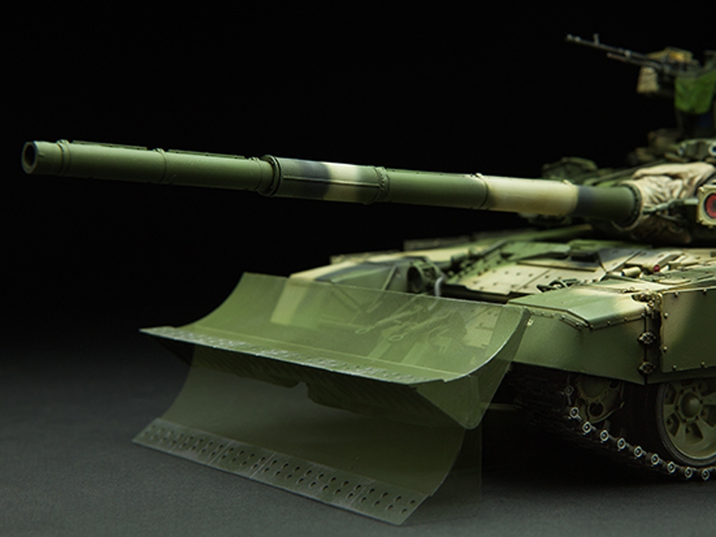 Russian Main Battle Tank T-90 w/TBS-86 T  (Vista 9)
