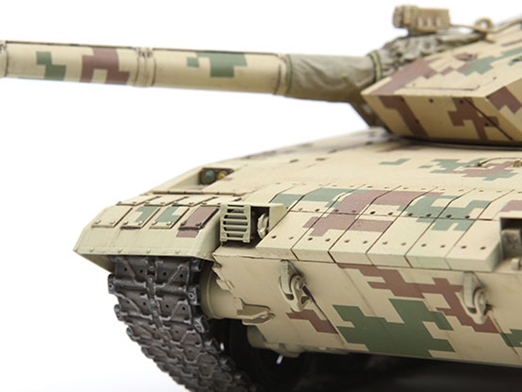 PLA MAIN Battle Tank  ZTZ96B (Vista 15)