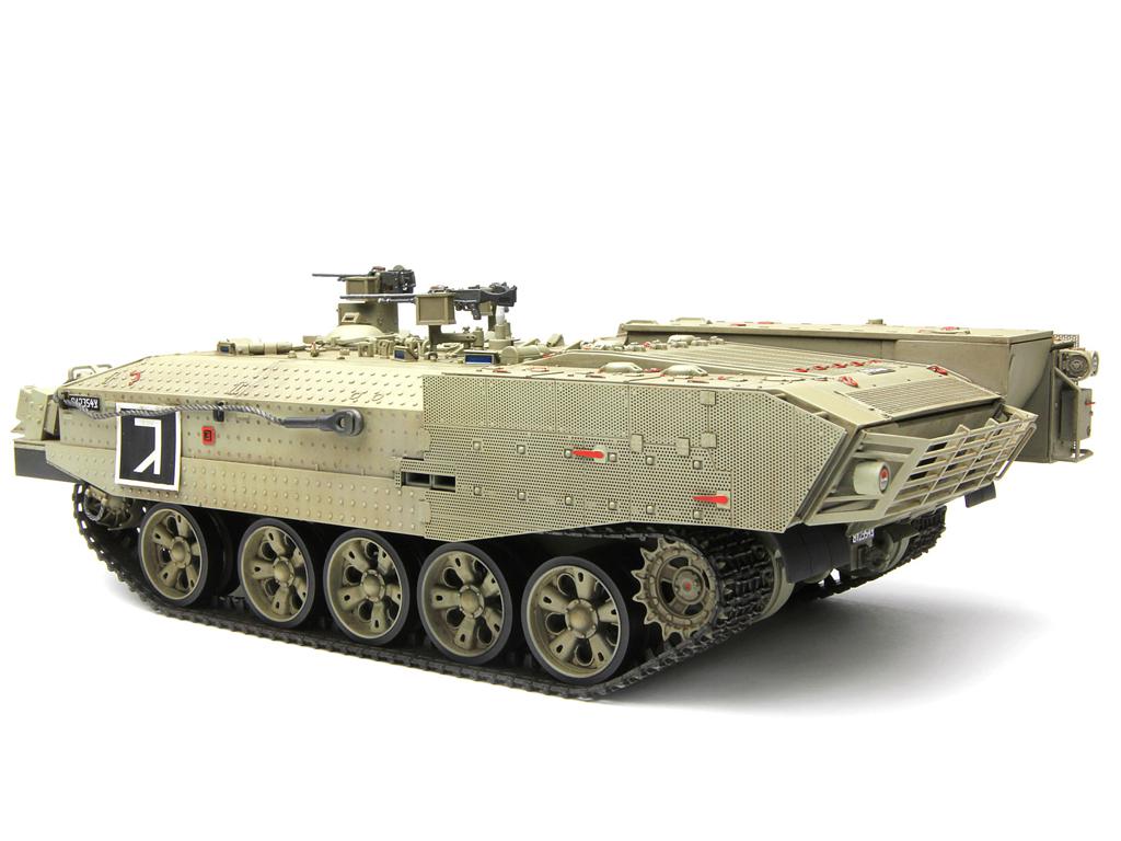Israel heavy armoured personnel carrier  (Vista 3)