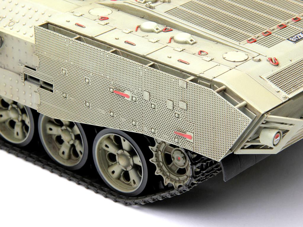 Israel heavy armoured personnel carrier  (Vista 6)