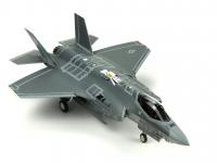 Lockheed Martin F-35A Lightning II Fight (Vista 16)