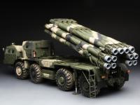 Lanzacohetes de largo alcance ruso 9A52-2 Smerch (Vista 17)