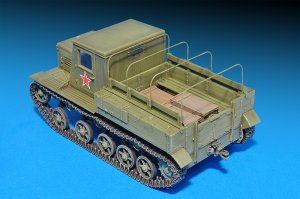 Ya-12 Late Prod. Soviet Artillery Tracto  (Vista 3)