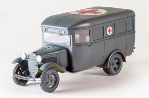 GAZ-03-30  Ambulancia  (Vista 2)