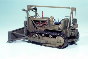 U.S.  ARMY Tractor w/Aangled Dozer Blade  (Vista 4)