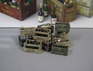 Botellas de Champagne y Cognac con cajas  (Vista 2)