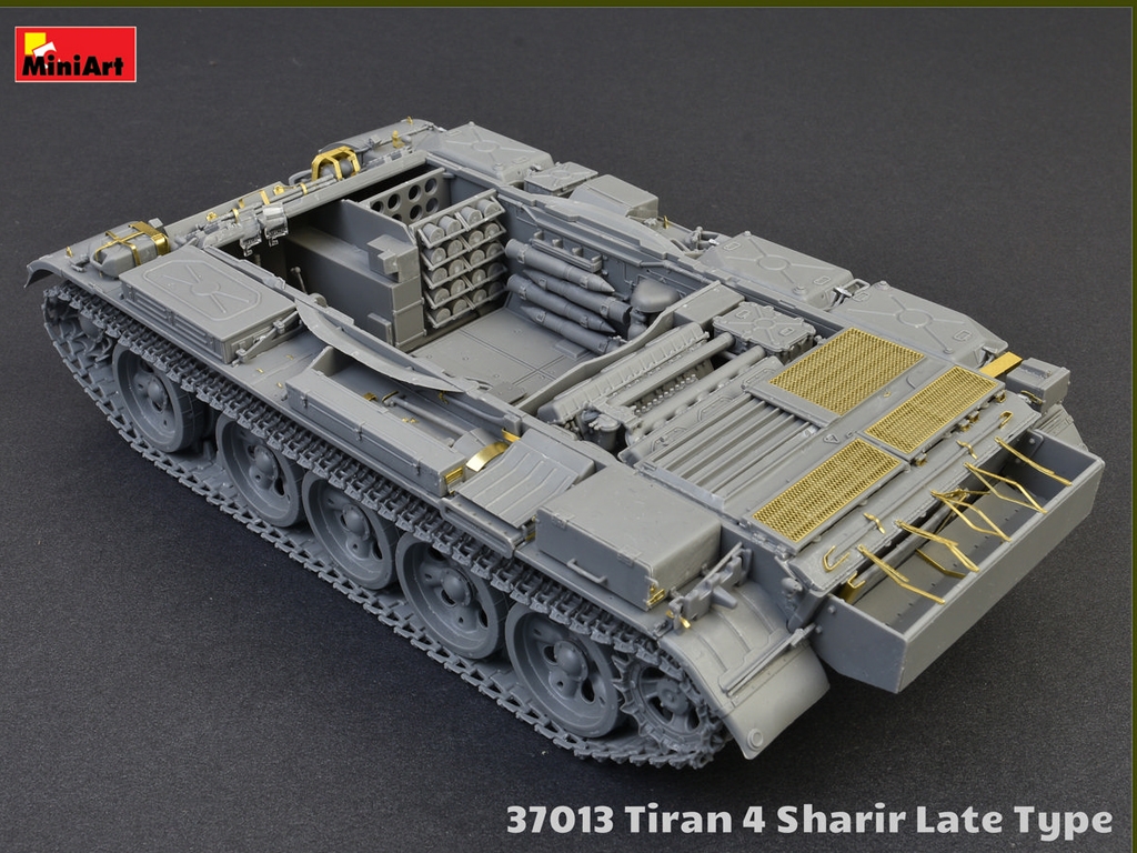 Tiran 4 Sharir Late Type. Interior Kit  (Vista 4)