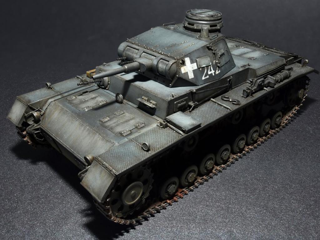 Pz.Kpfw.III Ausf.D (Vista 4)