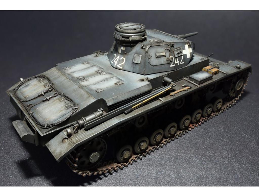 Pz.Kpfw.III Ausf.D (Vista 5)