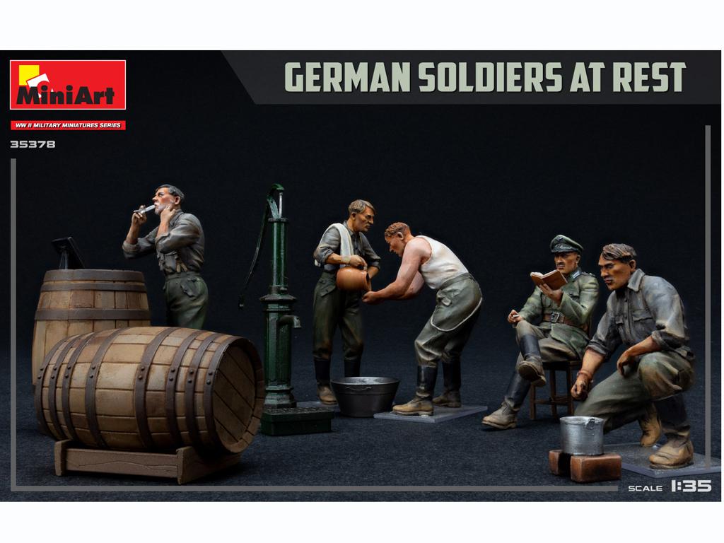 Soldados Alemanes descansando (Vista 3)