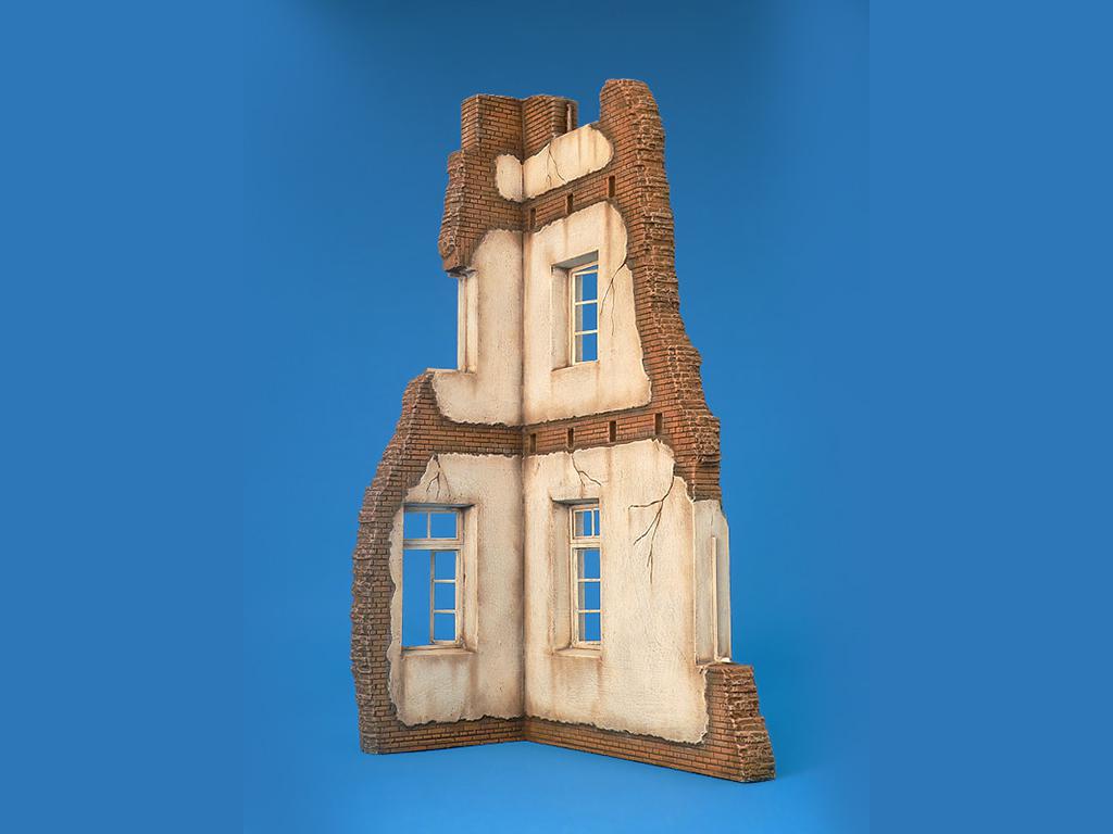 Esquina de Edificio en Ruinas (Vista 3)
