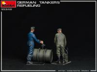 Tanquistas Alemanes Repostando (Vista 14)
