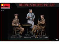 Soldados Británicos en Cafe (Vista 14)