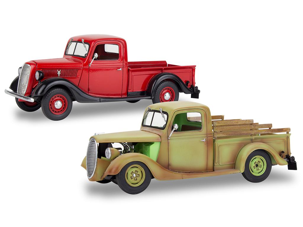 1937 Ford Pickup with Surfboard (Vista 2)