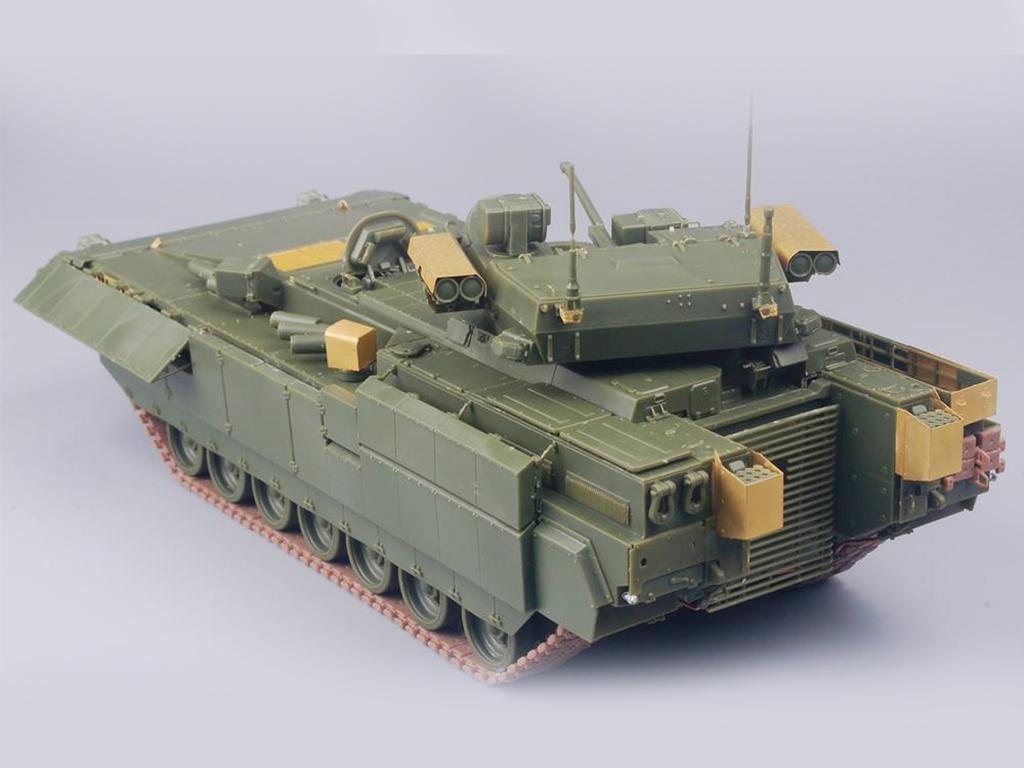 T-15 Armata Tank (Vista 2)