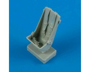 Me 163A seat with safety belts  (Vista 1)