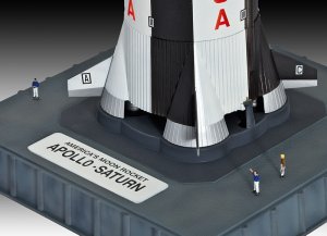 Apollo Saturn V  (Vista 5)