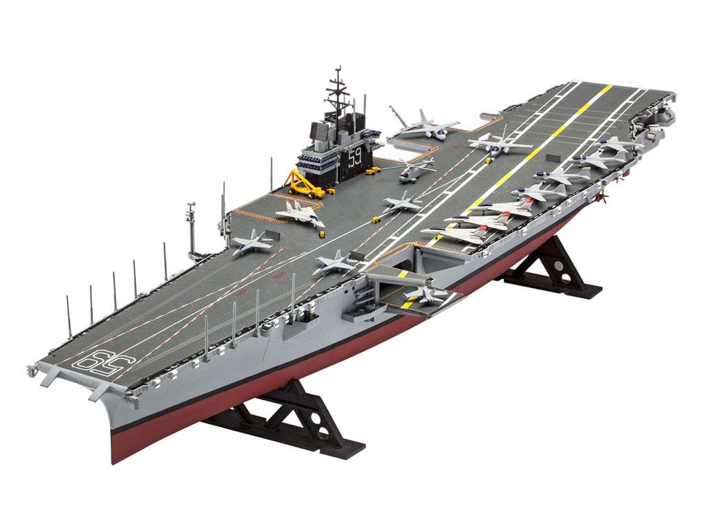 Aircraft Carrier USS Forrestal (Vista 2)