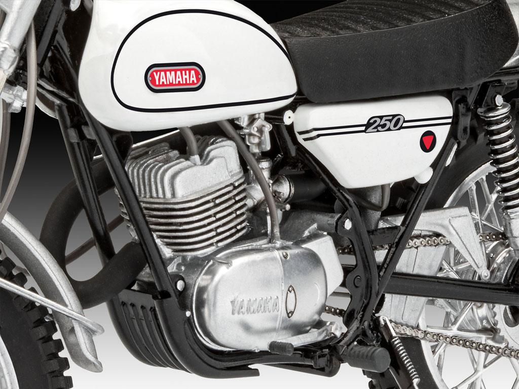 Yamaha 250 DT 1 (Vista 4)