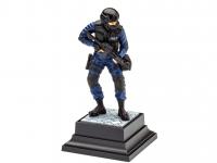 SWAT Officer (Vista 8)