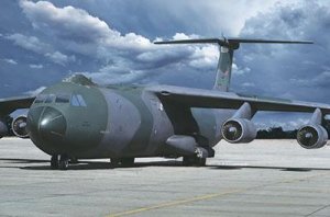 C-141B Starlifter  (Vista 1)