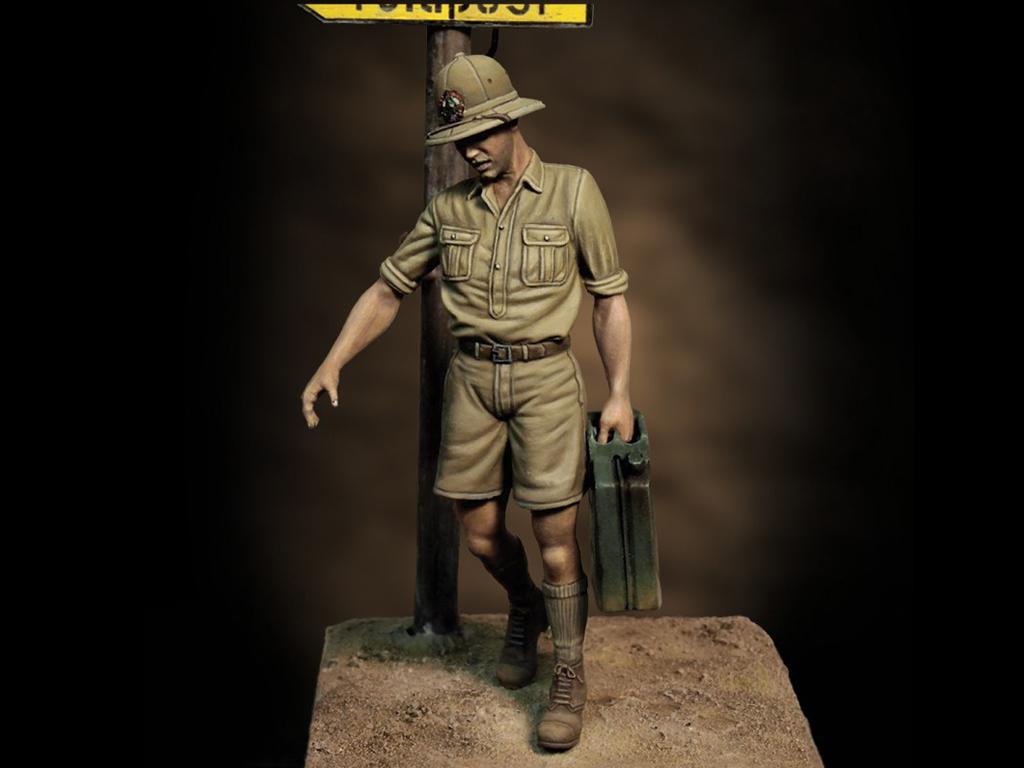 Soldado italiano con bidón (Vista 1)