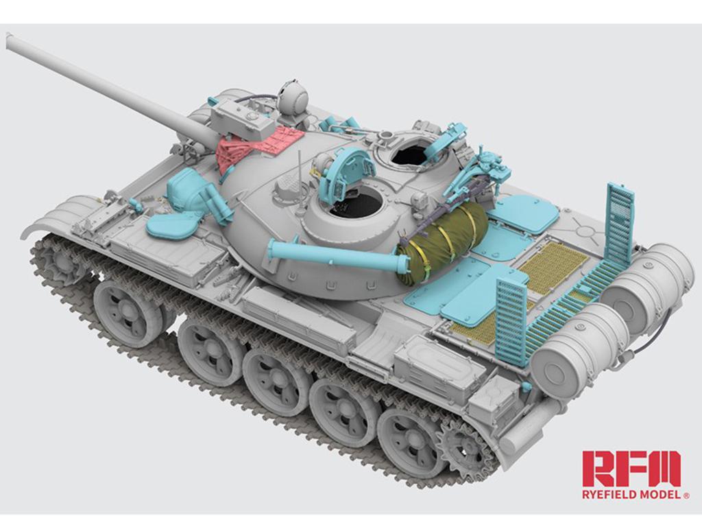 T-55A Mediun Tank Mod.1981 with workable track links (Vista 5)