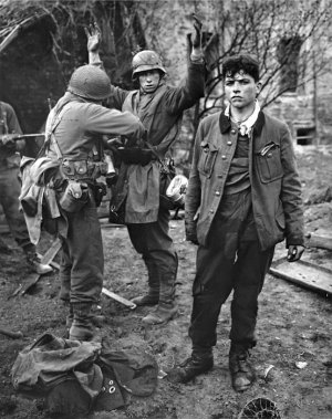 Prisionero de guerra alemán 1944-45  (Vista 4)