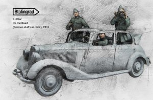 German staff car crew, 1941  (Vista 1)