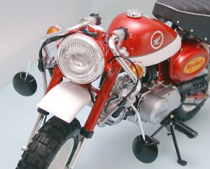 Honda Monkey 2000 Anniversary  (Vista 3)